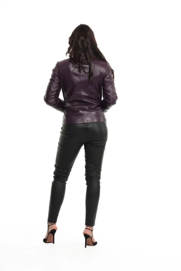 ANTONIA_VIOLET_IMG_2240 LuniversDuLuxe