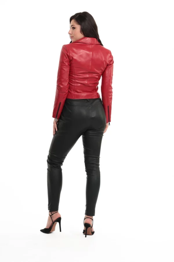 EMILIA_ROUGE_IMG_1565 Emilia Rouge