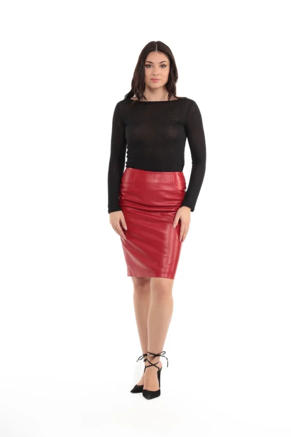 JUPE_ITALIA_ROUGE_IMG_2983 Lunivers_du_luxe