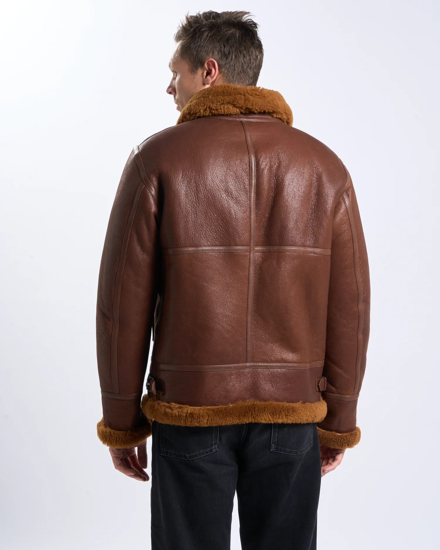 BOMBARDIER_CURLY_CARAMEL_7HOMME.webp BOMBARDIER CURLY CARAMEL HOMME