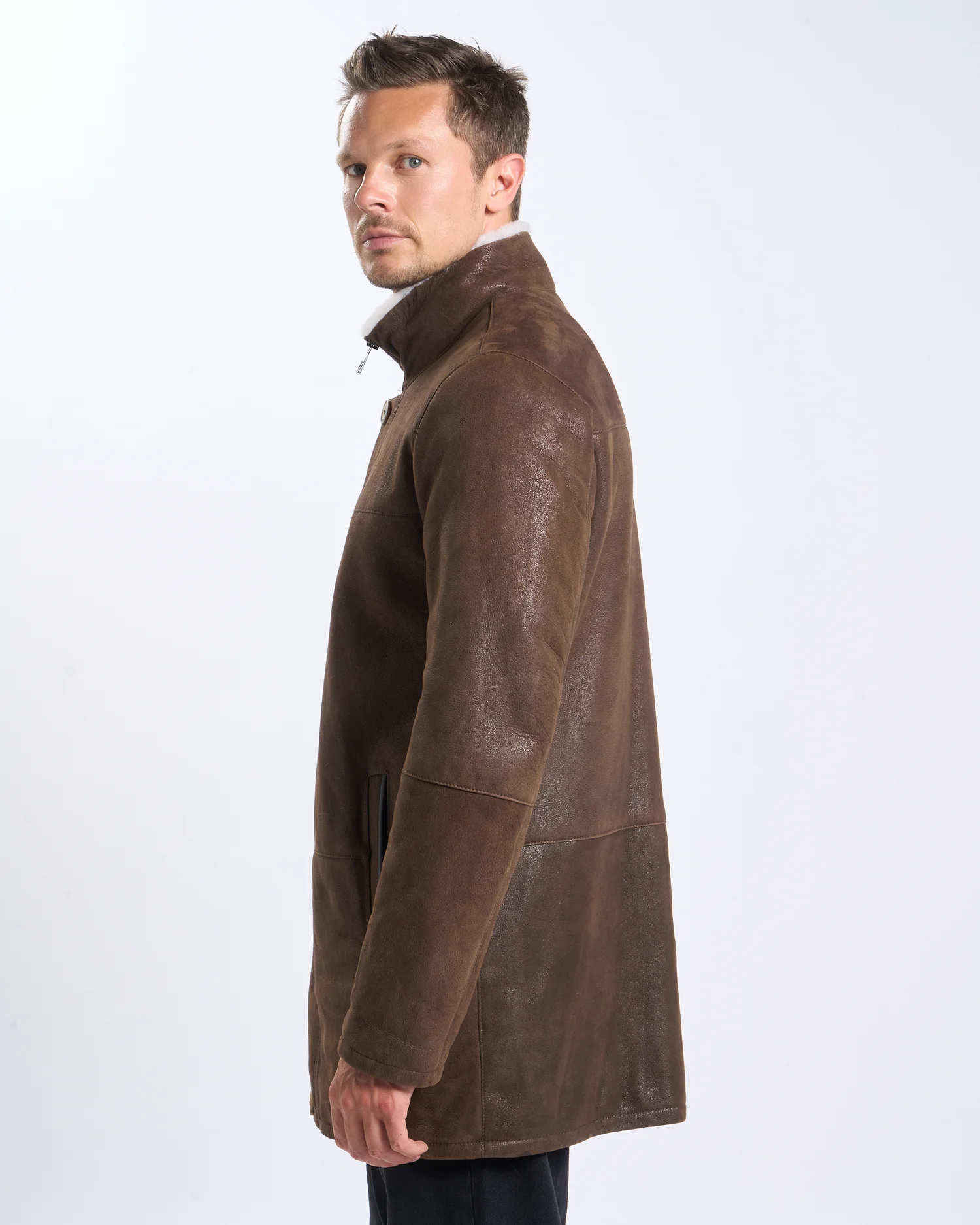 GREG__MOUTON_OLD_BROWN_4.webp GREG MOUTON OLD BROWN