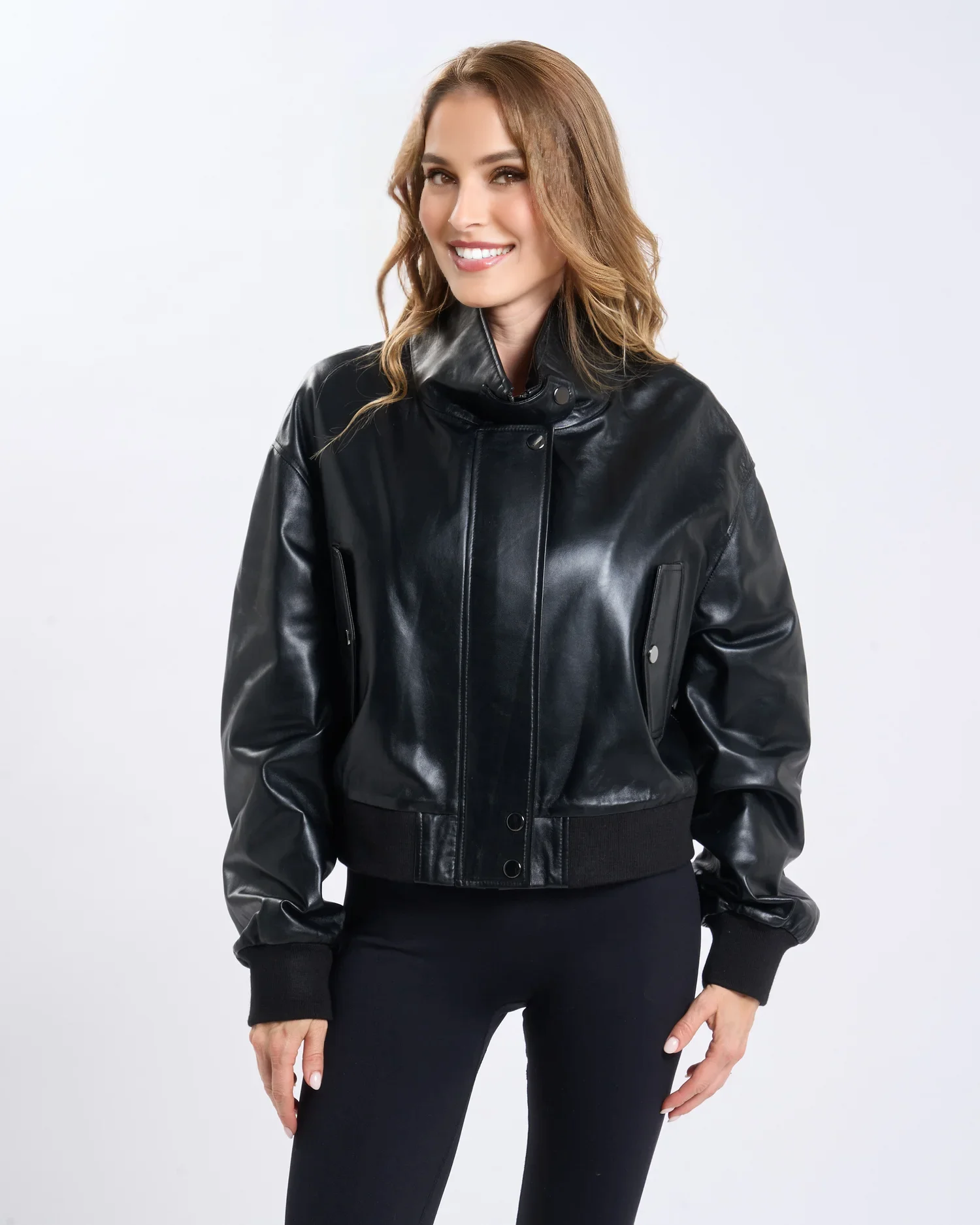 LAETITIA_NOIR_2_00001_.webp LAETITIA NOIR