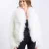 MASHA_6002__2BLANC_00001_.webp MASHA BLANC
