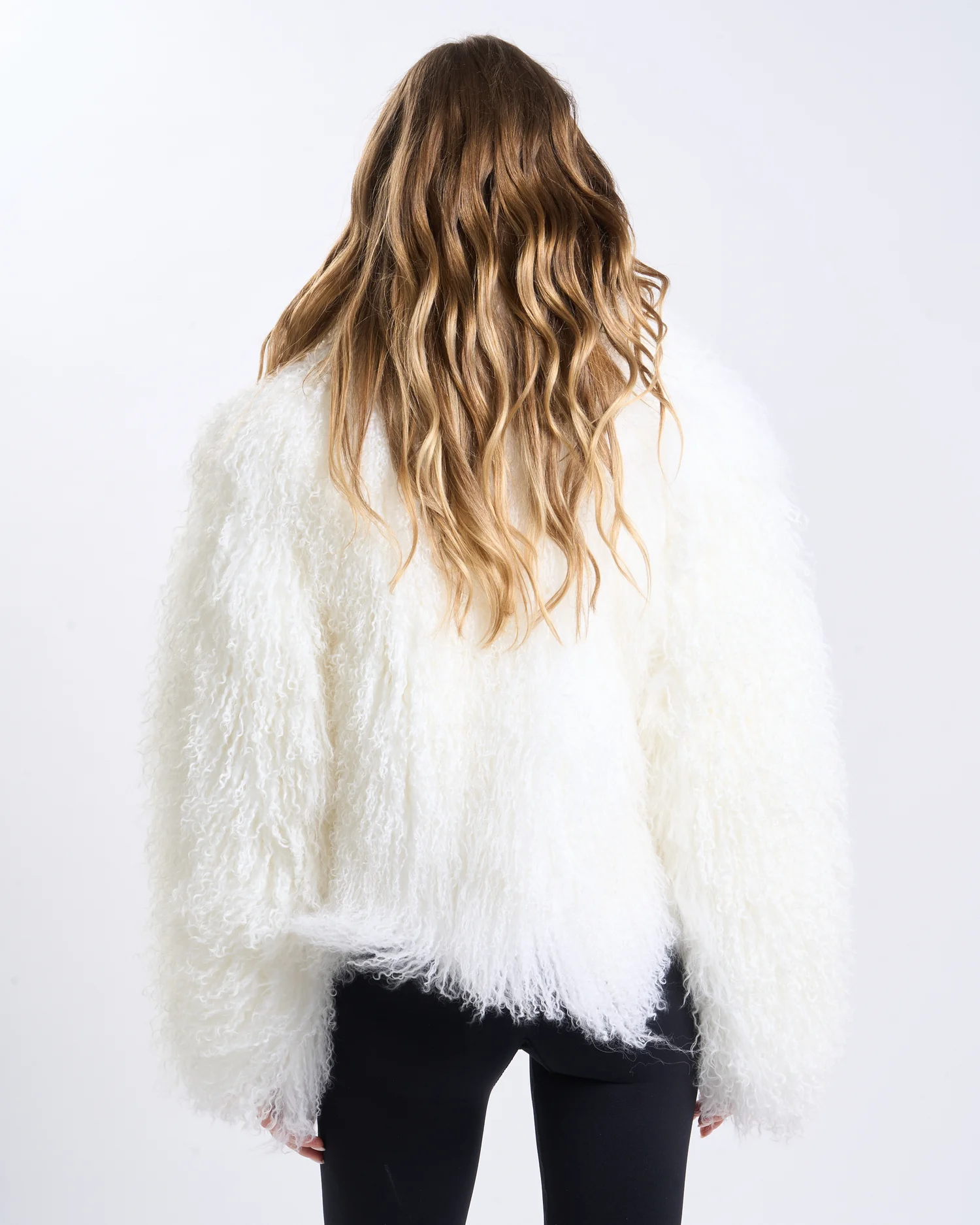 MASHA_6002__7BLANC.webp MASHA BLANC