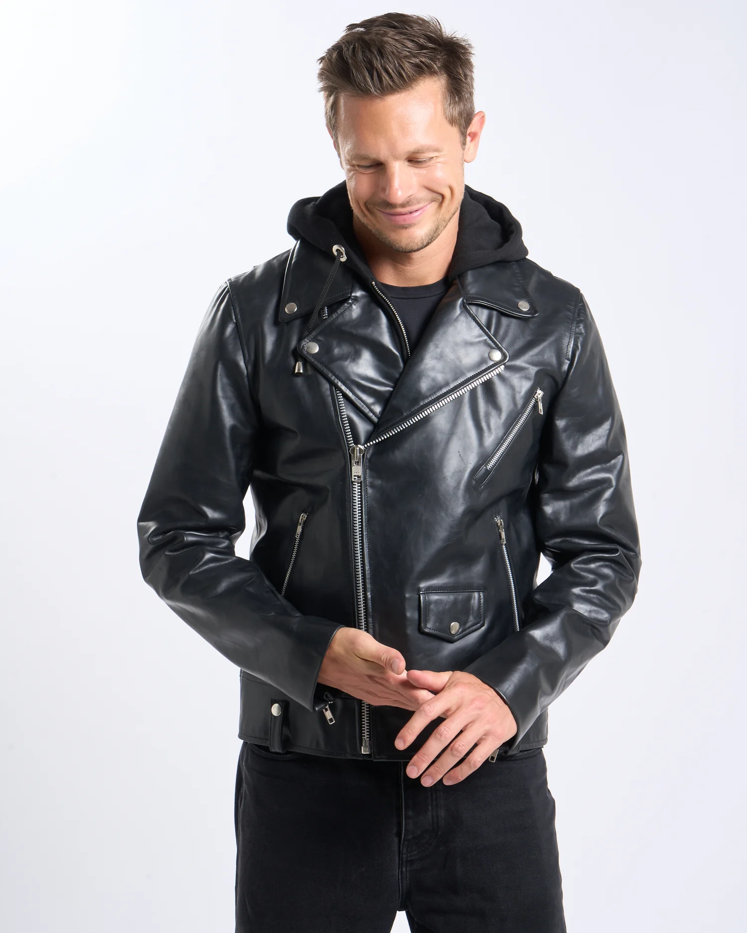 PERFECTO__2VACHETTE_CAPUCHE_NOIR.webp PERFECTO VACHETTE CAPUCHE NOIR