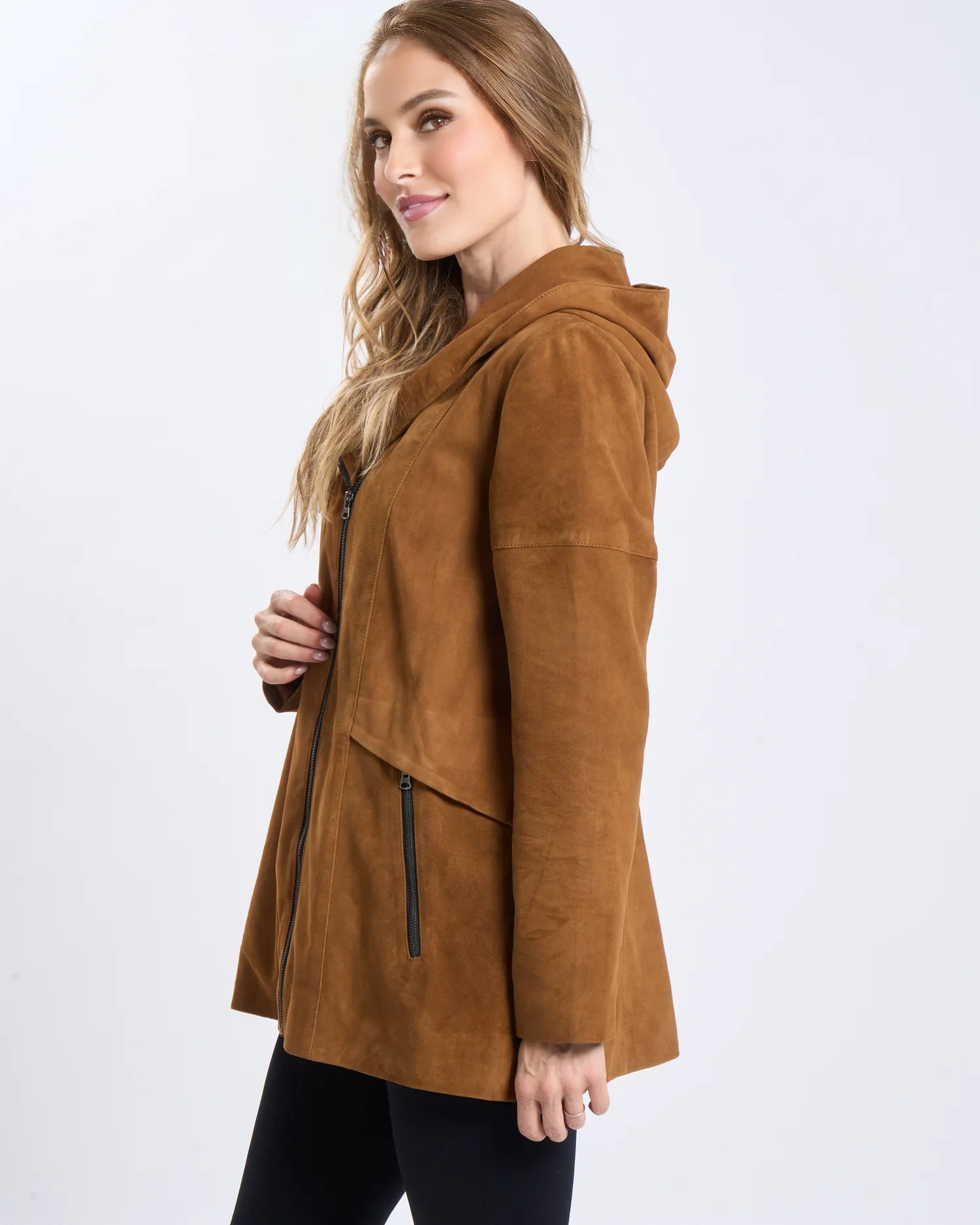 SUSSANA__4VELOURS_GOLD_00001_.webp SUSSANA VELOURS GOLD