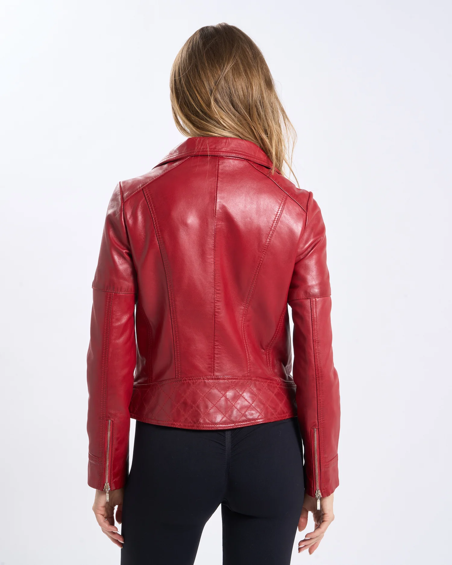 YAMIINA_ROUGE_6.webp YAMIINA ROUGE